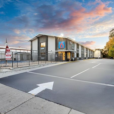 Motel 6 Ogden, Ut- Downtown Exterior foto