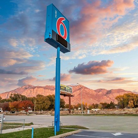 Motel 6 Ogden, Ut- Downtown Exterior foto